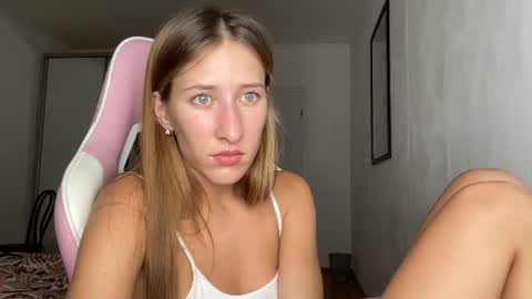 Adell online show from June 30, 10:44 pm