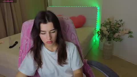 Adellyy online show from July 23, 10:39 am