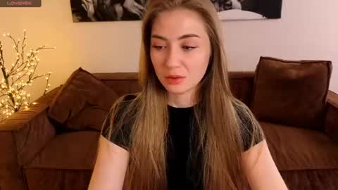 adelyna_bird online show from July 30, 10:33 am