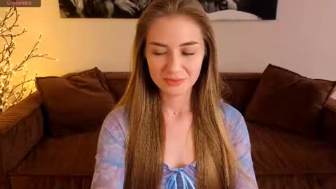 adelyna_bird online show from August 8, 8:03 am