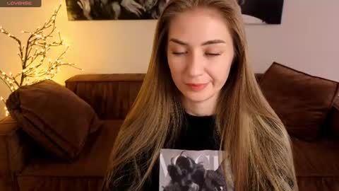 adelyna_bird online show from August 11, 8:49 am