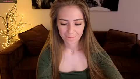 adelyna_bird online show from August 13, 7:44 am
