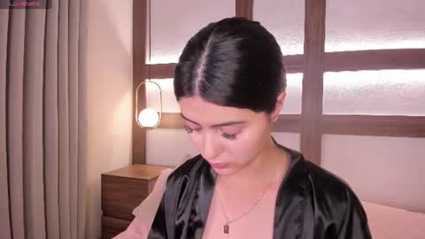 Adhara online show from August 5, 3:21 pm
