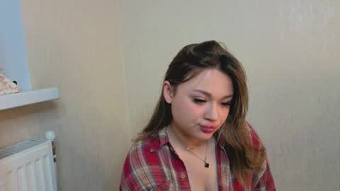 Adeela online show from June 9, 11:11 pm