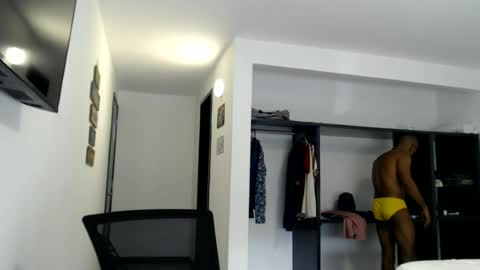 adonis_kodjoe online show from July 5, 6:55 pm
