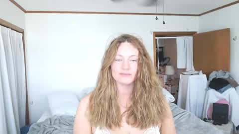 adorable22 online show from July 31, 2:12 pm