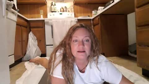 adorable22 online show from August 7, 3:06 am