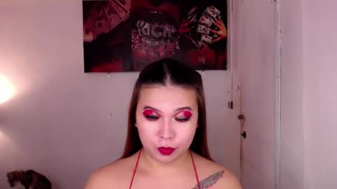 adorabletsforyouxx online show from August 11, 3:19 am