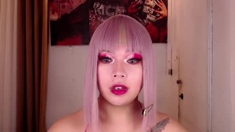 adorabletsforyouxx online show from August 13, 11:52 pm