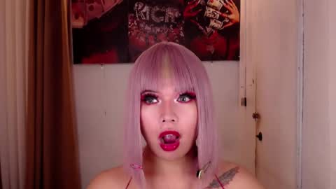 adorabletsforyouxx online show from August 15, 4:27 am