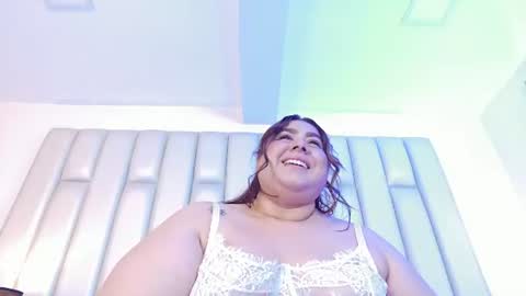 ANDREA PEREZ online show from August 8, 7:25 pm