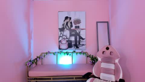 Adri  online show from August 3, 4:36 pm