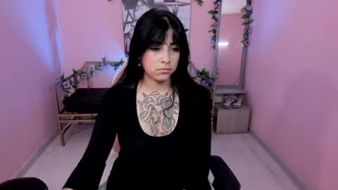 Adri  online show from August 5, 1:53 pm