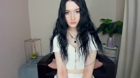 Eva online show from August 8, 7:14 pm