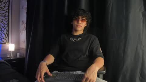 Adrian online show from July 25, 2:59 am