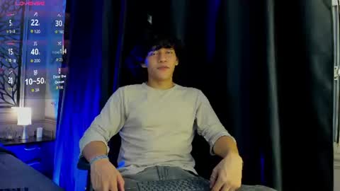 Adrian online show from August 13, 3:53 am