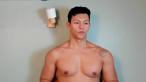 Adrian del Mar online show from August 2, 6:42 am