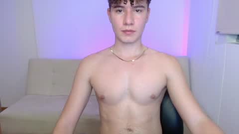 adrian morelli online show from August 14, 1:09 am