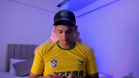 ADRIAN online show from August 7, 7:03 pm