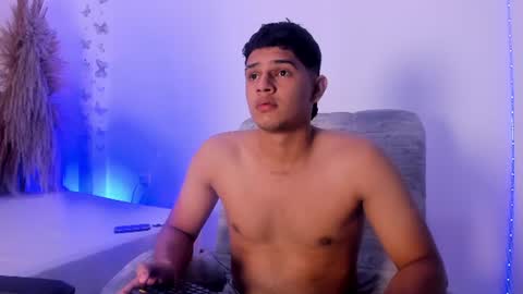 ADRIAN online show from August 9, 12:33 am
