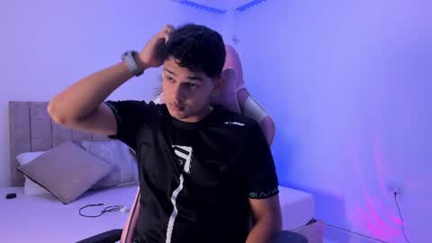 ADRIAN online show from August 14, 7:06 pm