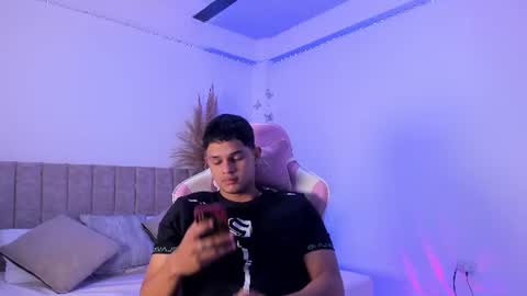 ADRIAN online show from August 14, 9:18 pm