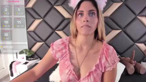 Adriana Harlow online show from August 5, 8:29 pm