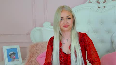Adriana Rockefeller online show from April 10, 6:36 pm