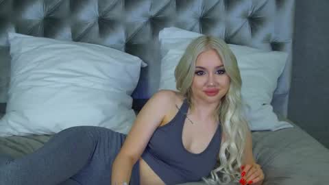 Adriana Rockefeller online show from April 16, 4:47 pm