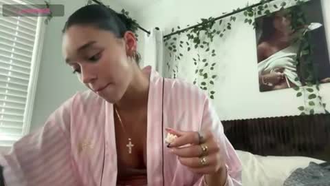 Adrianna  online show from August 6, 11:26 pm