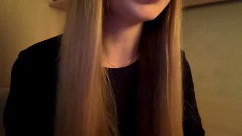 Caroline online show from August 2, 5:31 pm