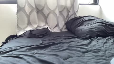 adriannn222 online show from August 9, 3:24 pm
