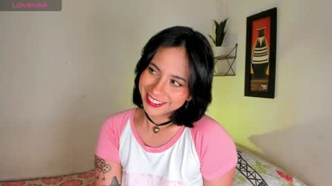 adrianny online show from August 3, 12:17 am
