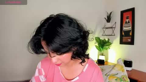 adrianny online show from August 8, 5:07 am