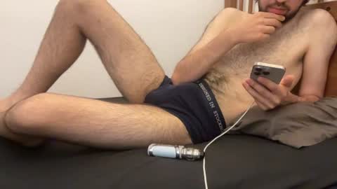 adrien_b online show from July 4, 8:44 pm