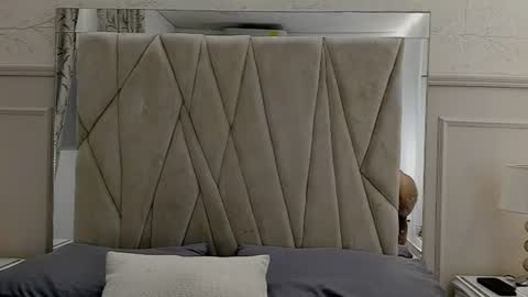 Adrien Monteiro online show from August 8, 1:33 pm