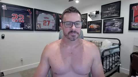 adventrs_fun online show from May 4, 5:47 pm