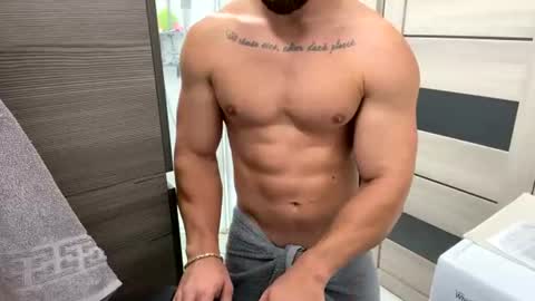 Mrrfitt online show from August 6, 3:11 pm