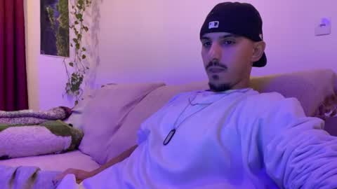 Luci online show from July 16, 2:01 am