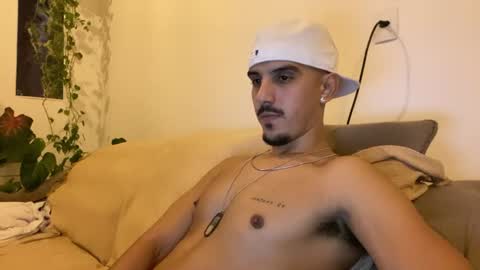 Luci online show from August 7, 4:01 am
