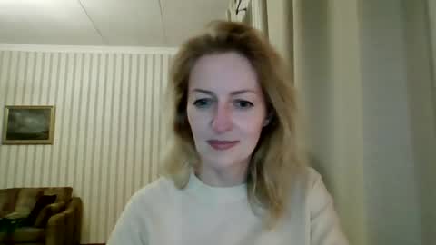 aeroliss online show from August 13, 7:06 pm