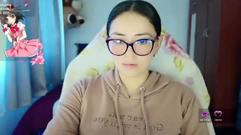 lia online show from August 3, 9:22 pm