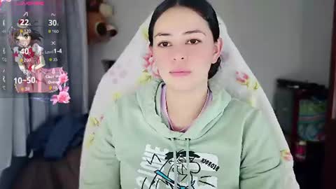 lia online show from August 7, 12:32 am