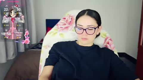 lia online show from August 15, 3:21 am