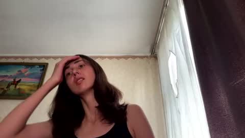 aevra online show from August 7, 1:22 pm
