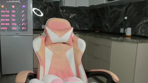 Eva online show from July 30, 11:17 am