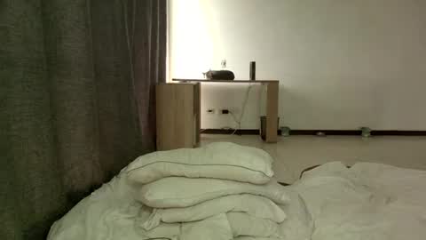 afelipecol96 online show from September 6, 7:09 pm
