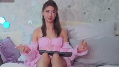 AffiinaLovsx online show from August 15, 4:44 pm