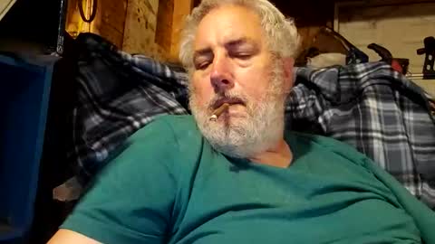 AFGuy71 online show from May 25, 6:59 am