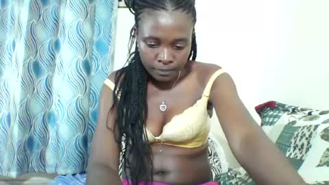 Yvonne online show from August 12, 7:49 pm
